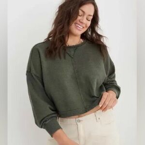 Aerie Green Beach Party Cropped Crewneck Sweatshirt